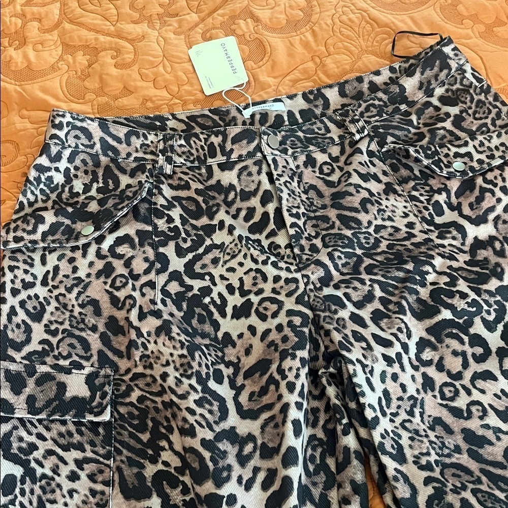 Peppermayo Greedy Animal Print Cargo Pants, size 18 - Picture 3 of 11